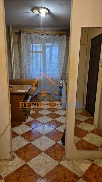 Dristor, vanzare 3 camere 69 mp.